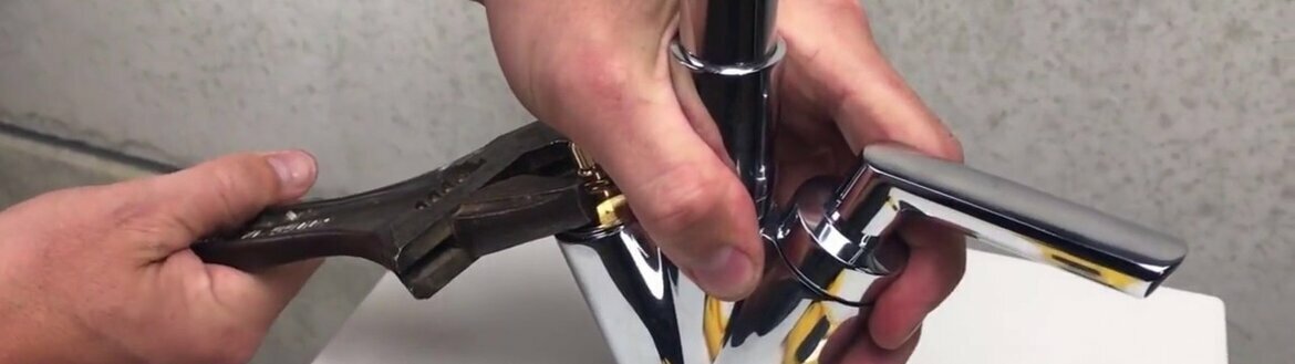 Austausch der Innenseite eines Wasserhahns